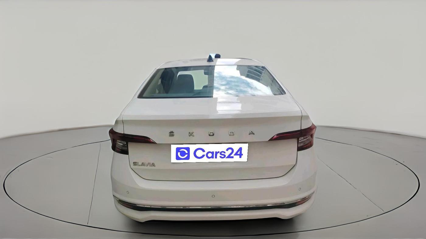 2023 Skoda SLAVIA STYLE 1.0L TSI MT, Petrol, Manual, 26,082 km, exterior