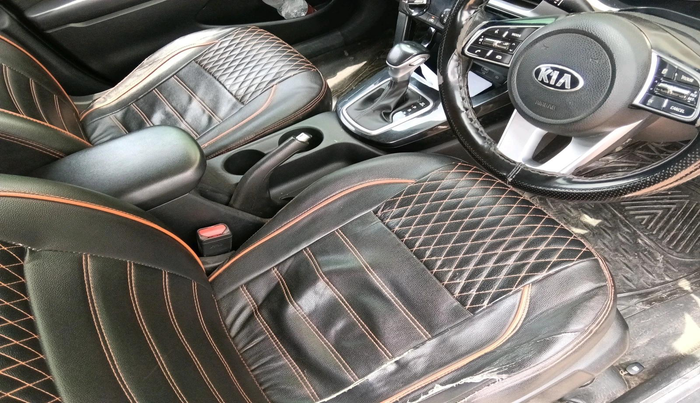 2021 KIA SELTOS HTK PLUS AT 1.5 DIESEL, Diesel, Automatic, 1,65,801 km, interior