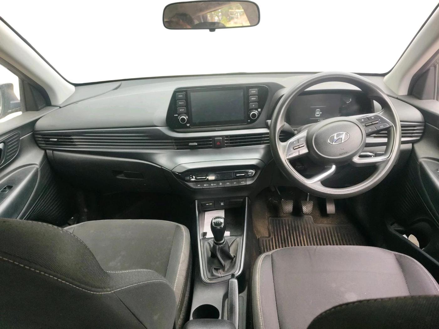 2022 Hyundai NEW I20 SPORTZ 1.2 MT, Petrol, Manual, 61,922 km, interior