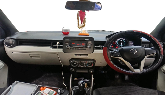 2017 Maruti IGNIS DELTA 1.2, Petrol, Manual, 61,072 km, interior
