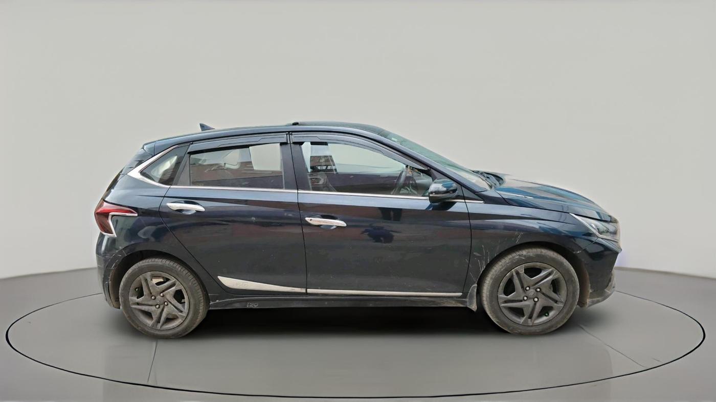 2021 Hyundai NEW I20 SPORTZ 1.2 MT, Petrol, Manual, 65,000 km, exterior