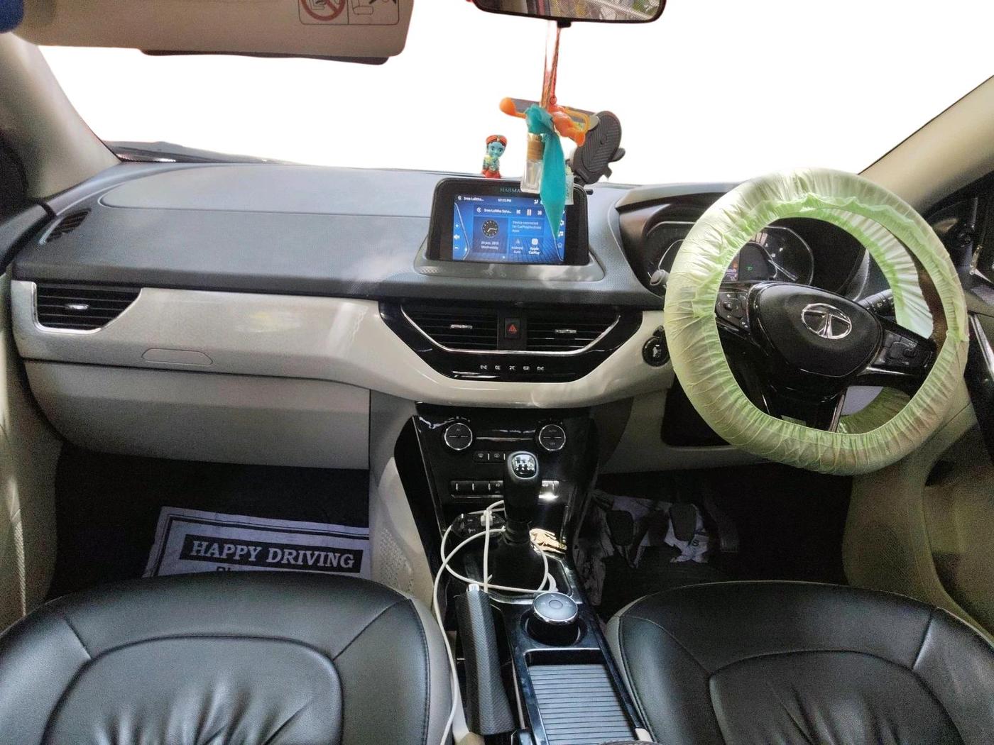 2021 Tata NEXON XZ PLUS PETROL SUNROOF, Petrol, Manual, 64,331 km, interior