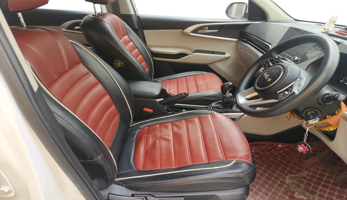 2023 KIA CARENS PRESTIGE 1.5 PETROL 7 STR, Petrol, Manual, 72,022 km, interior