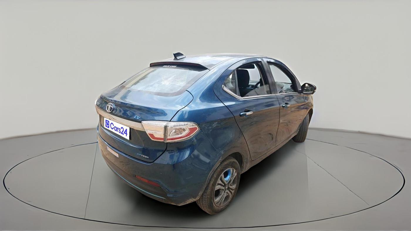 2022 Tata TIGOR EV XZ PLUS, Electric, Automatic, 30,821 km, exterior