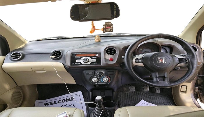 2013 Honda Amaze 1.5L I-DTEC S, Diesel, Manual, 1,25,506 km, interior