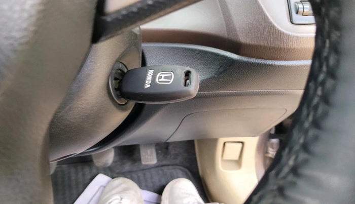 2013 Honda Amaze 1.5L I-DTEC S, Diesel, Manual, 1,25,506 km, interior