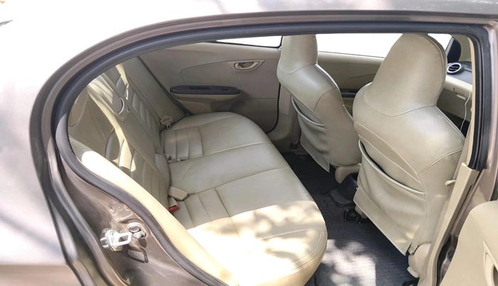 2013 Honda Amaze 1.5L I-DTEC S, Diesel, Manual, 1,25,506 km, interior