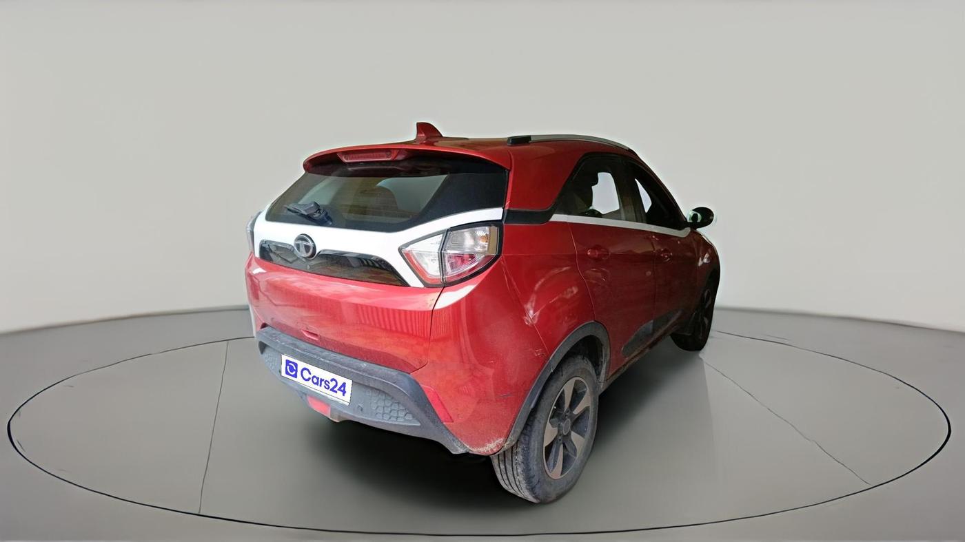 2017 Tata NEXON XZ DIESEL, Diesel, Manual, 1,80,176 km, exterior