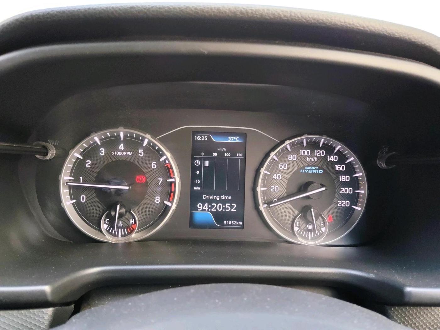 2022 Maruti BREZZA ZXI + SMART HYBRID, Petrol, Manual, 51,852 km, interior