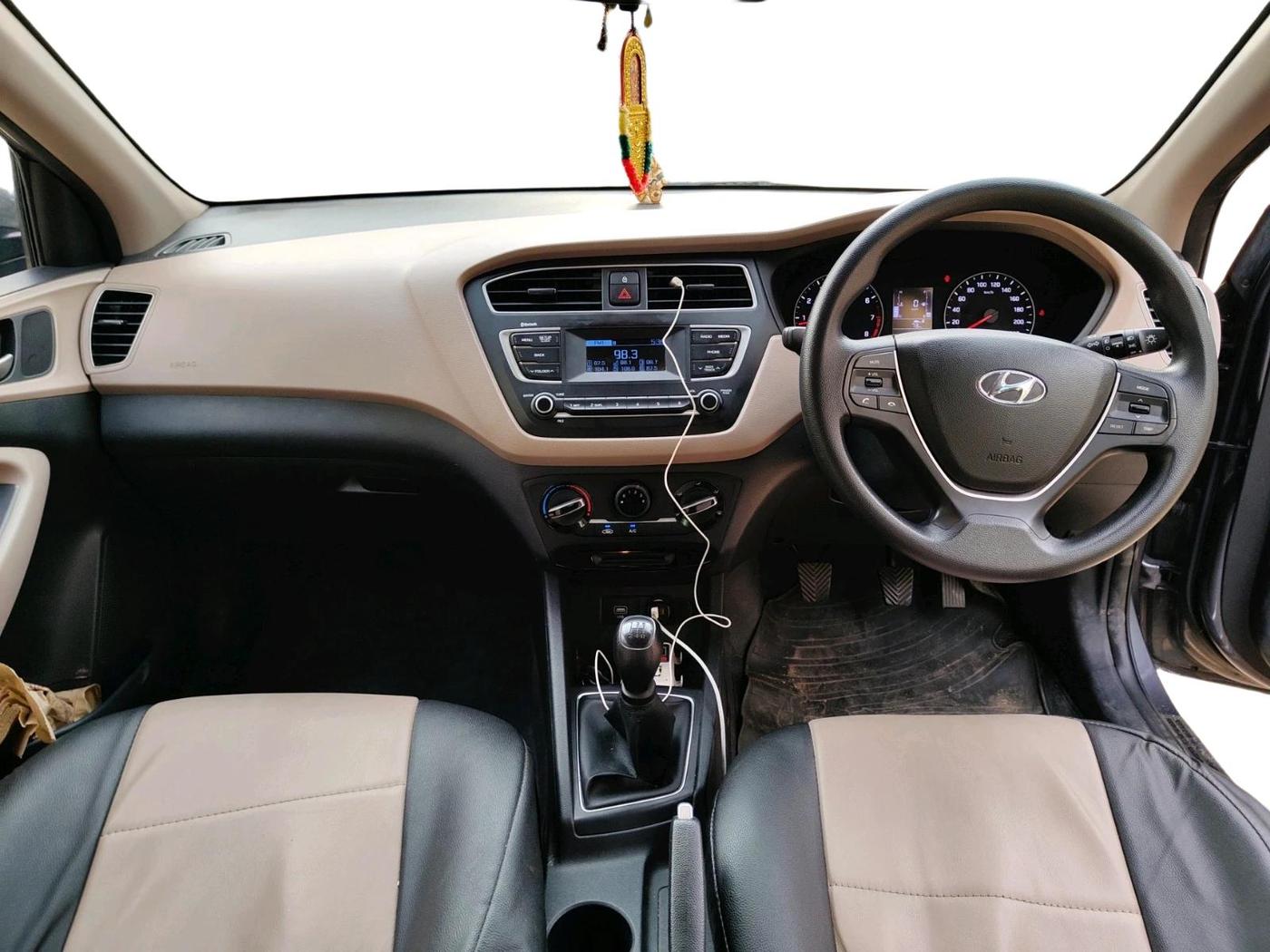 2019 Hyundai Elite i20 MAGNA PLUS 1.2, Petrol, Manual, 40,864 km, interior