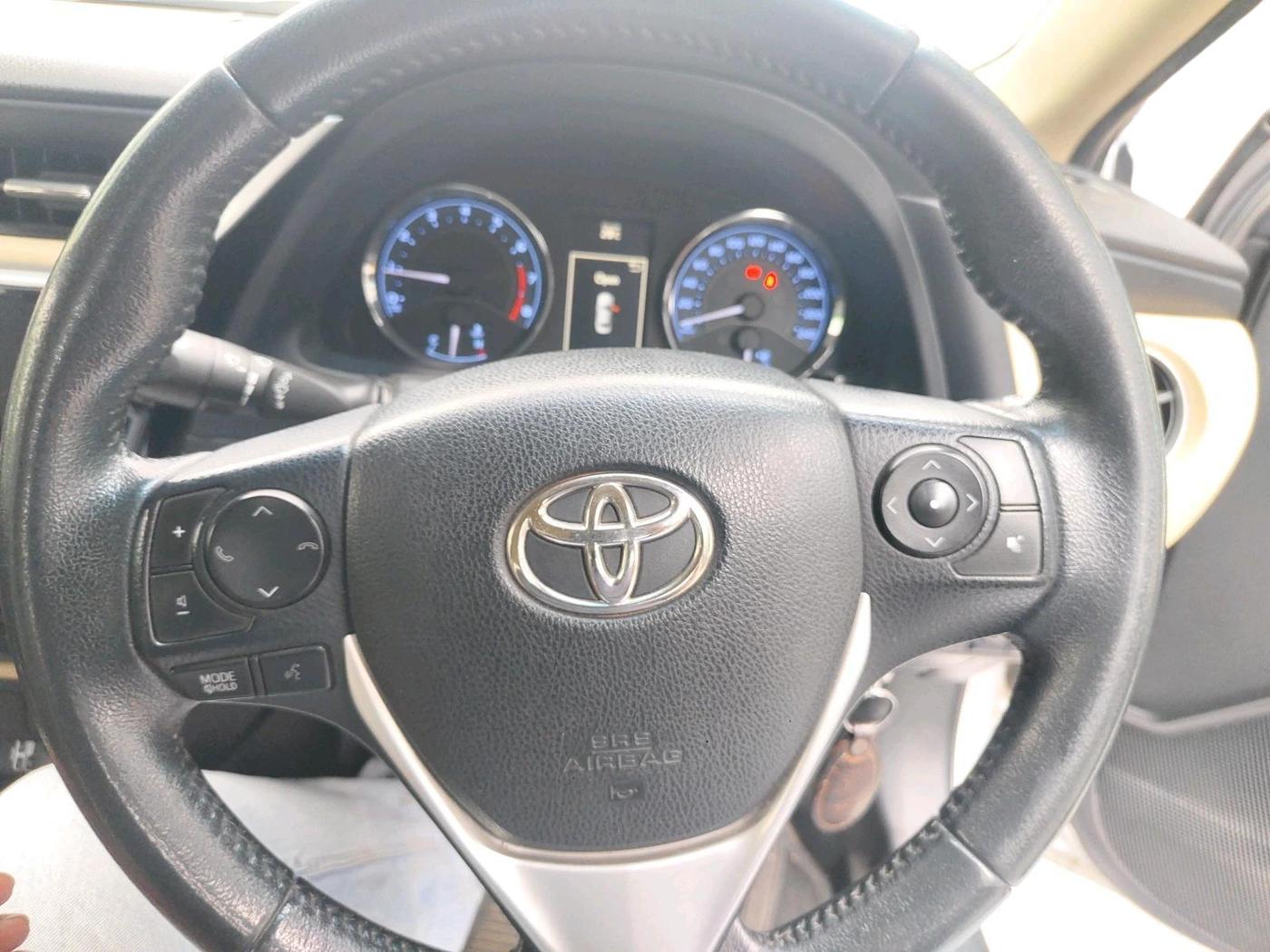 2018 Toyota Corolla Altis G PETROL, Petrol, Manual, 82,796 km, interior