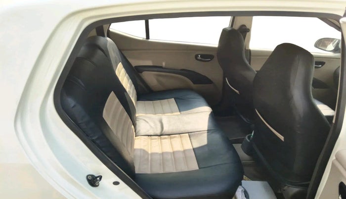 2013 Hyundai i10 MAGNA 1.2, Petrol, Manual, 48,046 km, interior