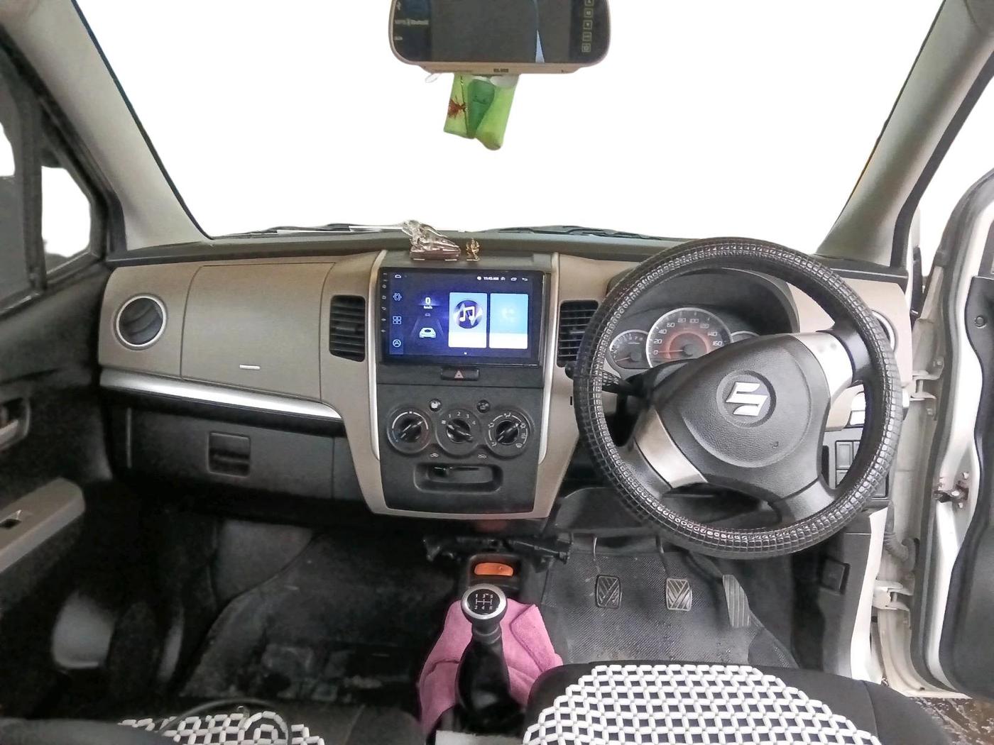 2013 Maruti Wagon R 1.0 VXI, Petrol, Manual, 93,871 km, interior