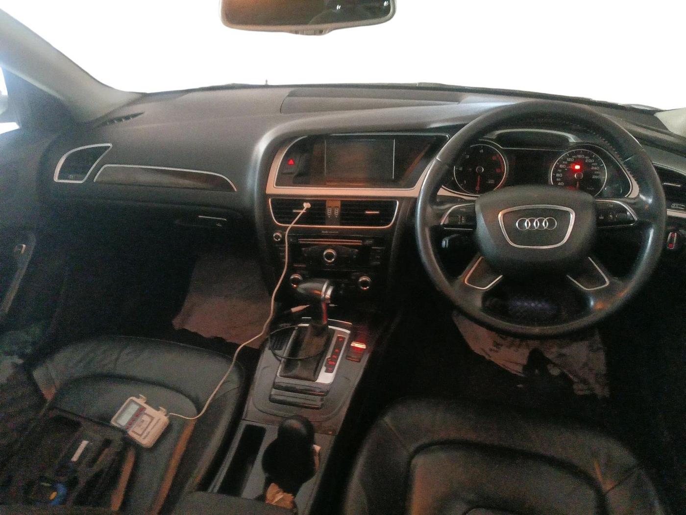 2015 Audi A4 35 TDI Multitronic, Diesel, Automatic, 1,26,376 km, interior