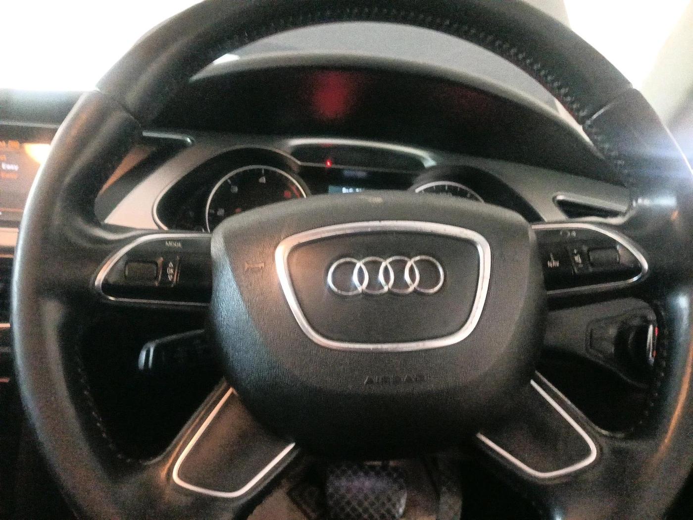 2015 Audi A4 35 TDI Multitronic, Diesel, Automatic, 1,26,376 km, interior