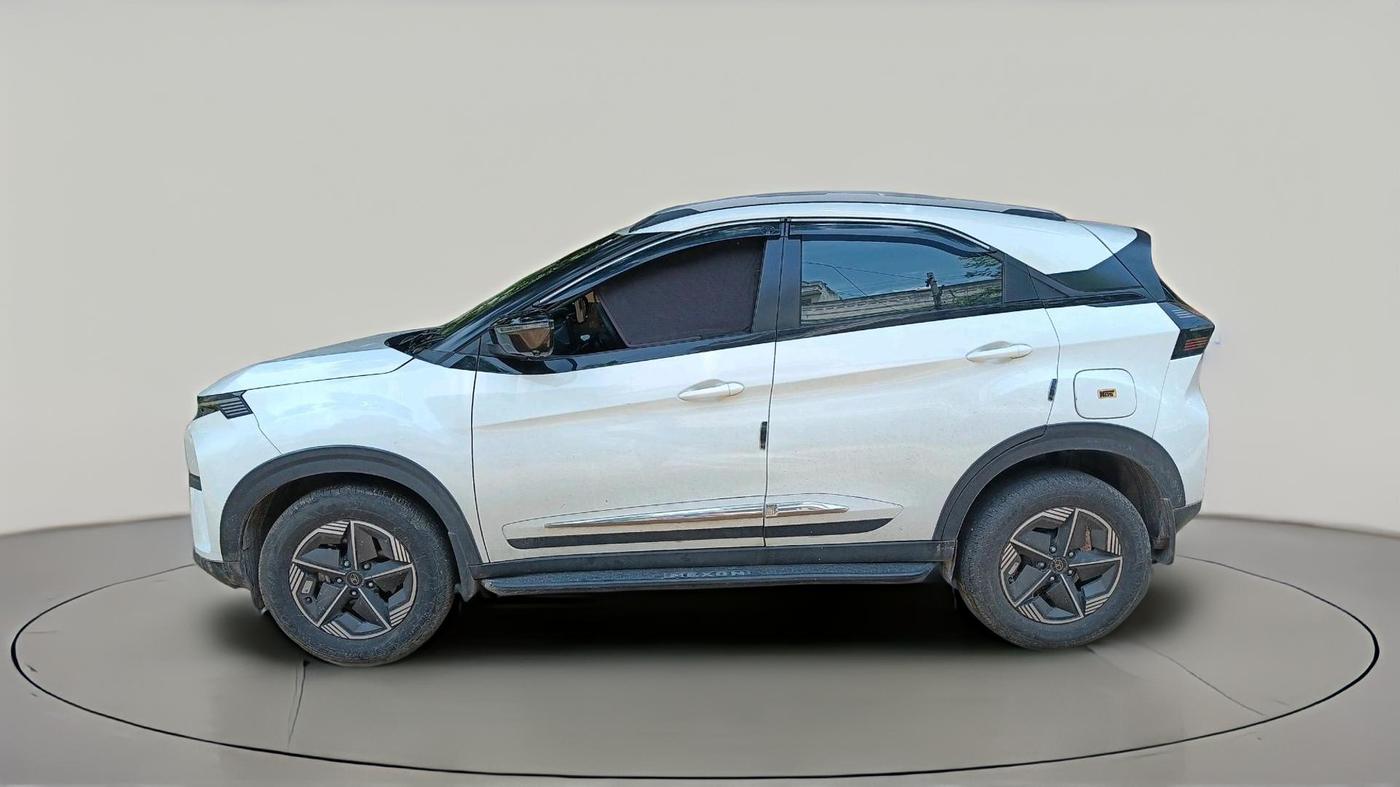 2023 Tata NEXON CREATIVE+ SUNROOF AMT 1.2 PETROL, Petrol, Automatic, 34,379 km, exterior
