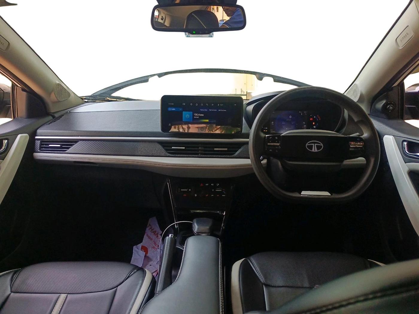 2023 Tata NEXON CREATIVE+ SUNROOF AMT 1.2 PETROL, Petrol, Automatic, 34,379 km, interior