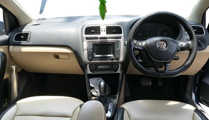 2017 Volkswagen Ameo COMFORTLINE 1.5 AT, Diesel, Automatic, 91,834 km, interior