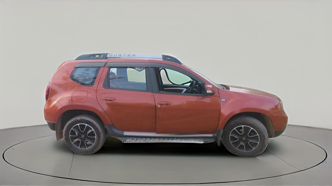 2017 Renault Duster 85 PS RXZ DIESEL, Diesel, Manual, 1,10,023 km, exterior