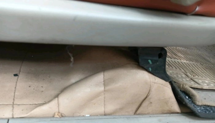 2013 Toyota Innova 2.5 VX 8 STR, Diesel, Manual, 3,91,904 km, interior