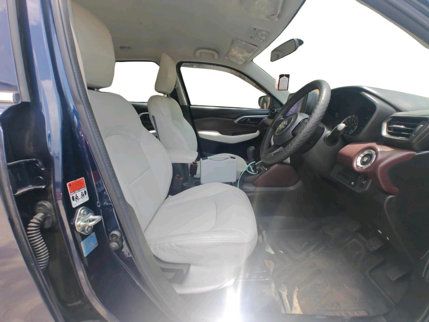 2025 Maruti Grand Vitara SIGMA SMART HYBRID, Petrol, Manual, 8,813 km, interior