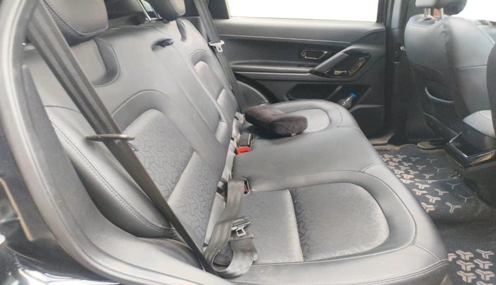 2022 Tata Harrier XZA PLUS 2.0L, Diesel, Automatic, 65,062 km, interior