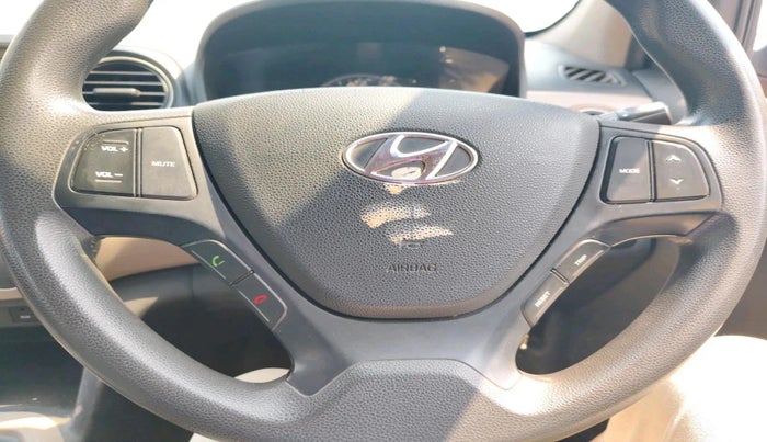 2016 Hyundai Grand i10 SPORTZ 1.2 KAPPA VTVT, Petrol, Manual, 45,334 km, interior