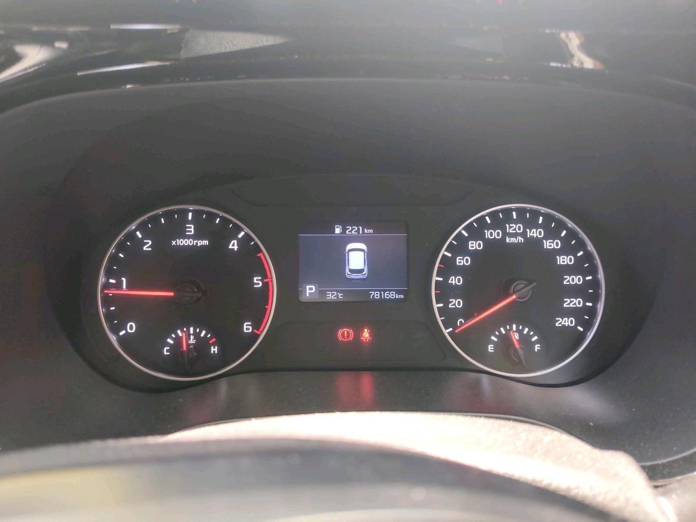 2022 KIA SELTOS HTK PLUS AT 1.5 DIESEL, Diesel, Automatic, 78,168 km, interior