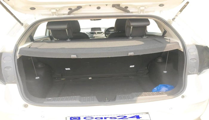 2023 Tata ALTROZ XZA PLUS (O) SUNROOF P , Petrol, Automatic, 16,968 km, exterior