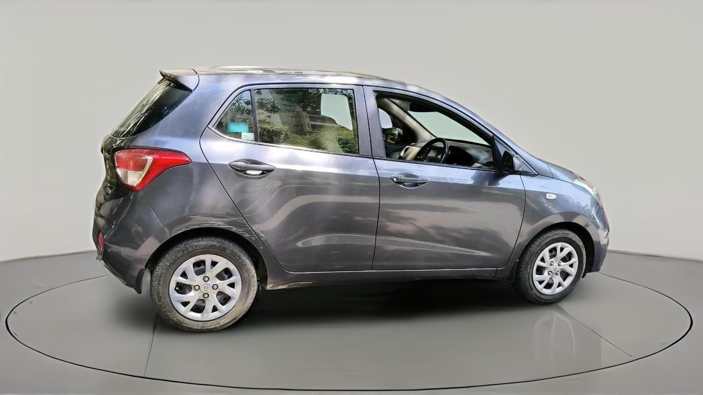 2017 Hyundai Grand i10 SPORTZ 1.2 KAPPA VTVT, Petrol, Manual, 59,930 km, exterior