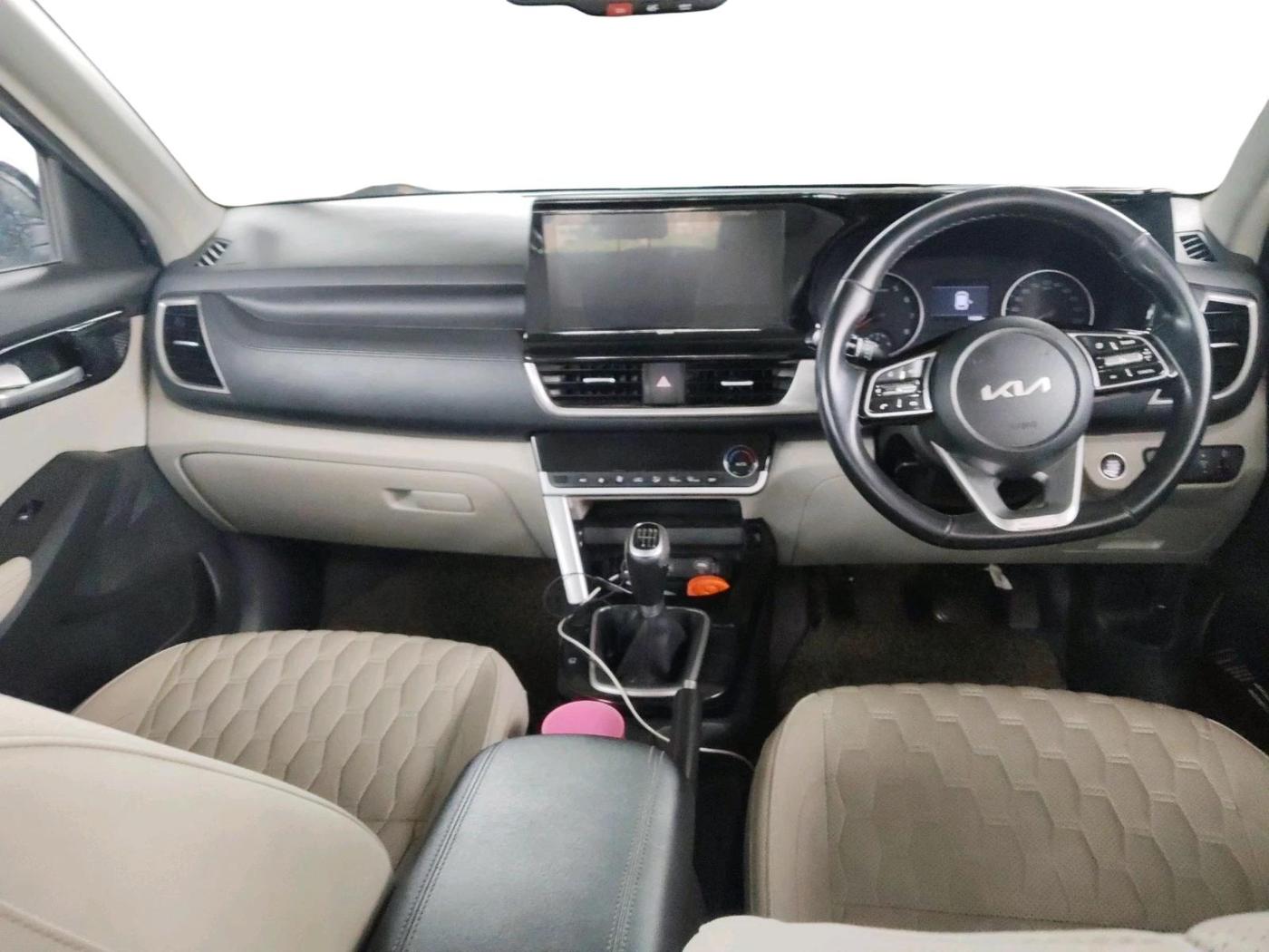 2023 KIA SELTOS HTX PETROL 1.5, Petrol, Manual, 14,896 km, interior