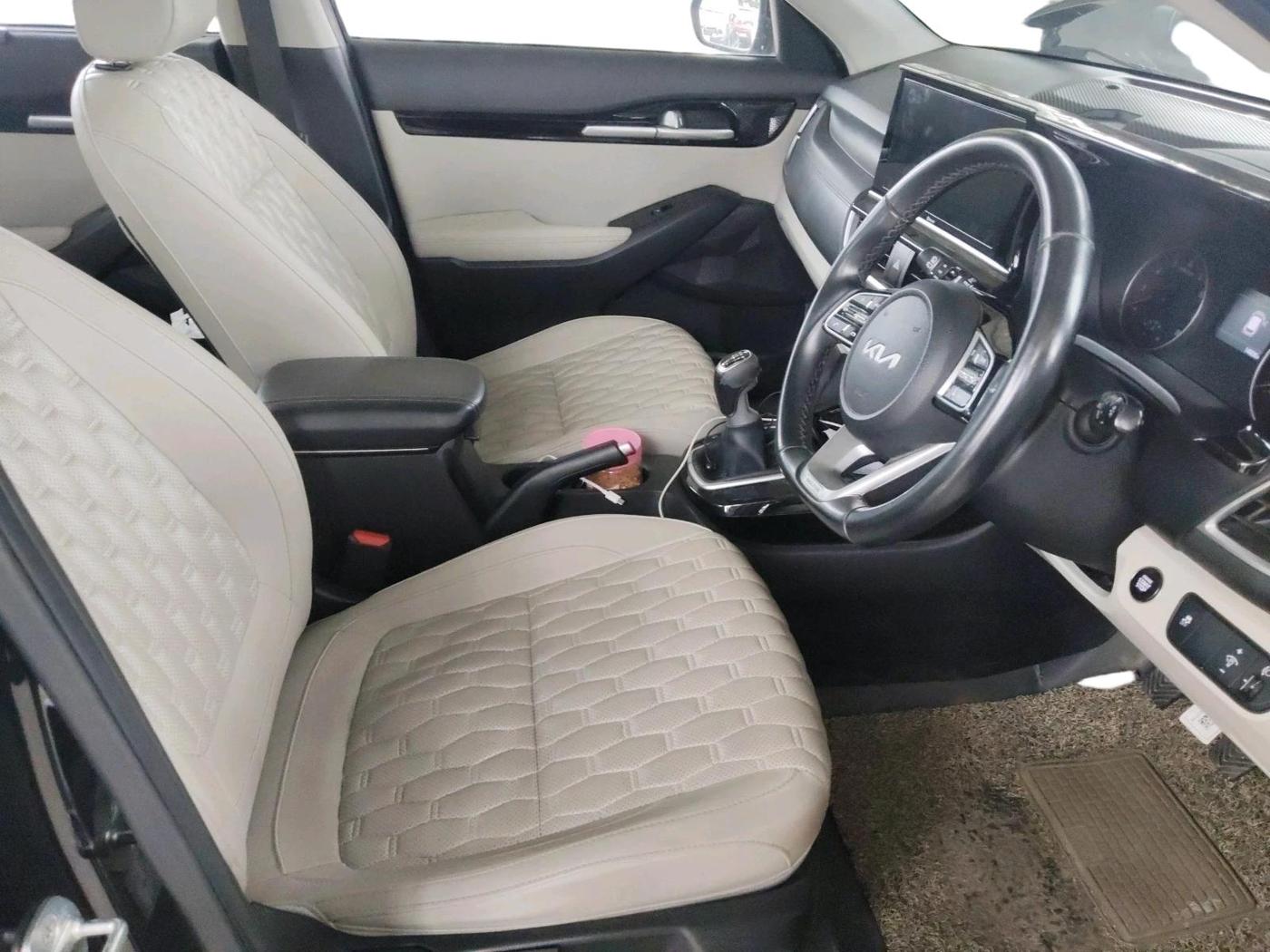 2023 KIA SELTOS HTX PETROL 1.5, Petrol, Manual, 14,896 km, interior