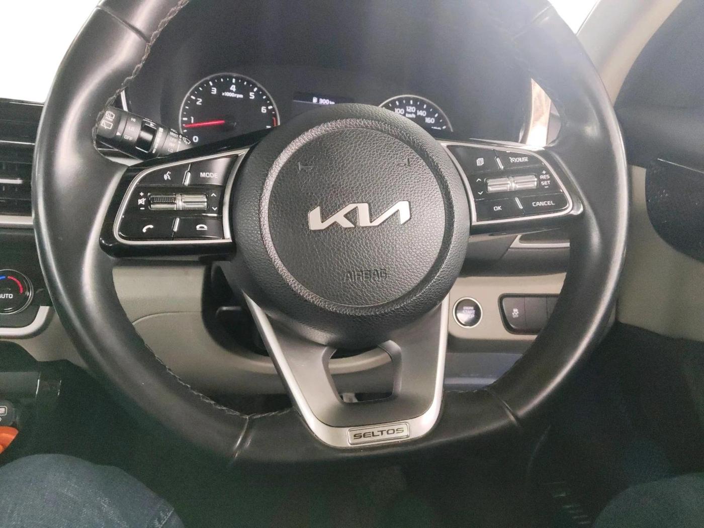 2023 KIA SELTOS HTX PETROL 1.5, Petrol, Manual, 14,896 km, interior