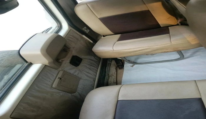 2021 Mahindra Bolero B6 (O), Diesel, Manual, 2,19,870 km, interior
