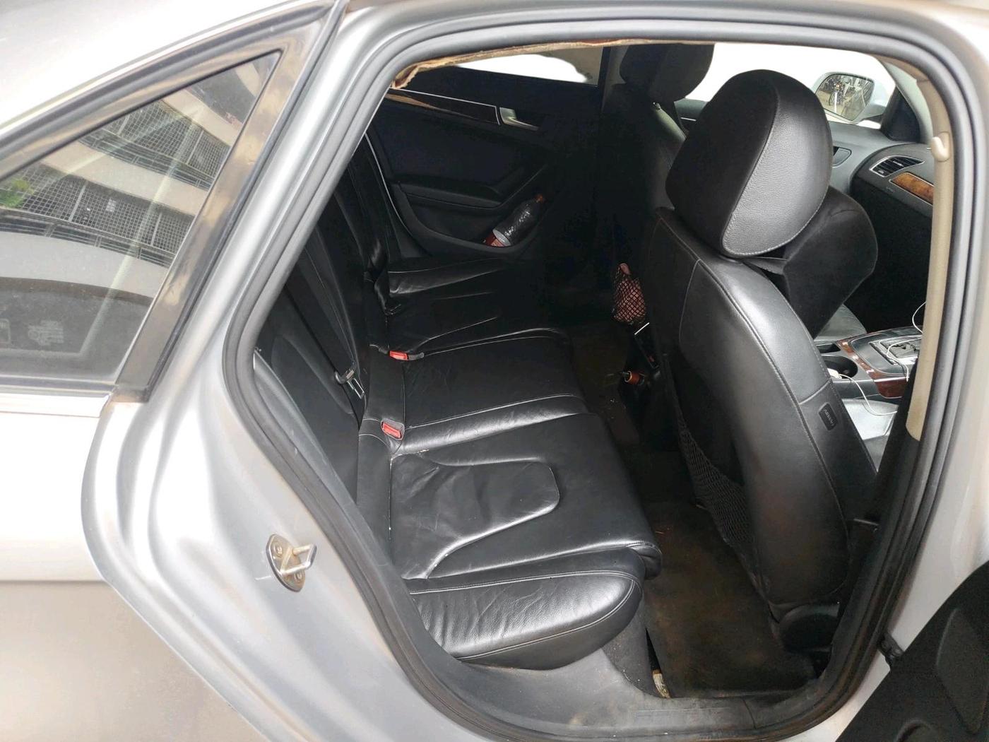 2011 Audi A4 2.0 TDI, Diesel, Automatic, 1,01,453 km, interior