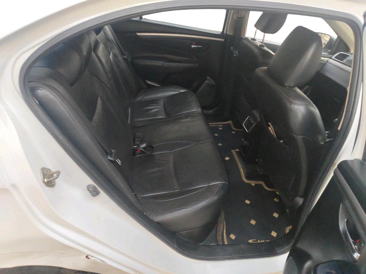 2015 Maruti Ciaz ZDI+ SHVS RS, Diesel, Manual, 1,72,716 km, interior