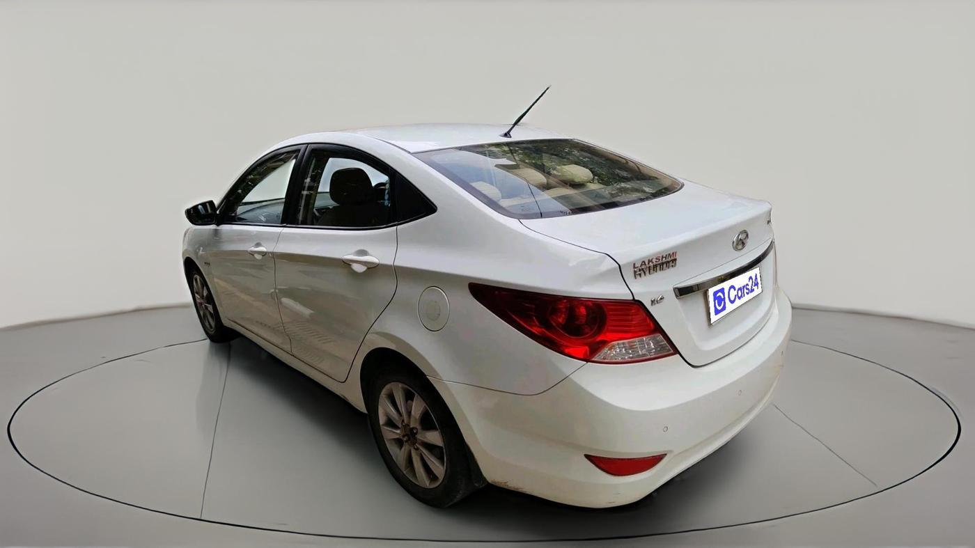 2012 Hyundai Verna FLUIDIC 1.6 CRDI SX, Diesel, Manual, 1,13,813 km, exterior