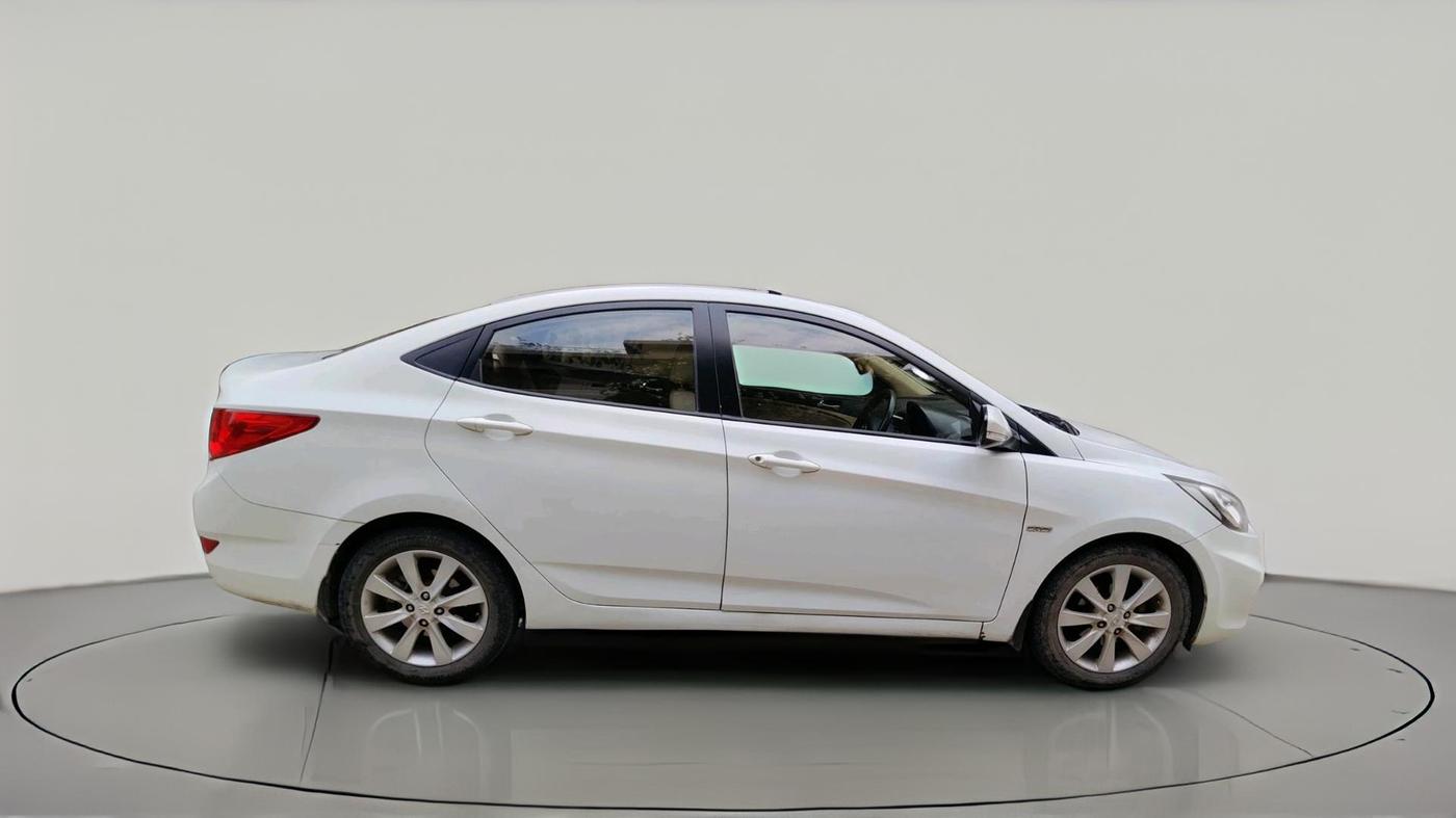 2012 Hyundai Verna FLUIDIC 1.6 CRDI SX, Diesel, Manual, 1,13,813 km, exterior