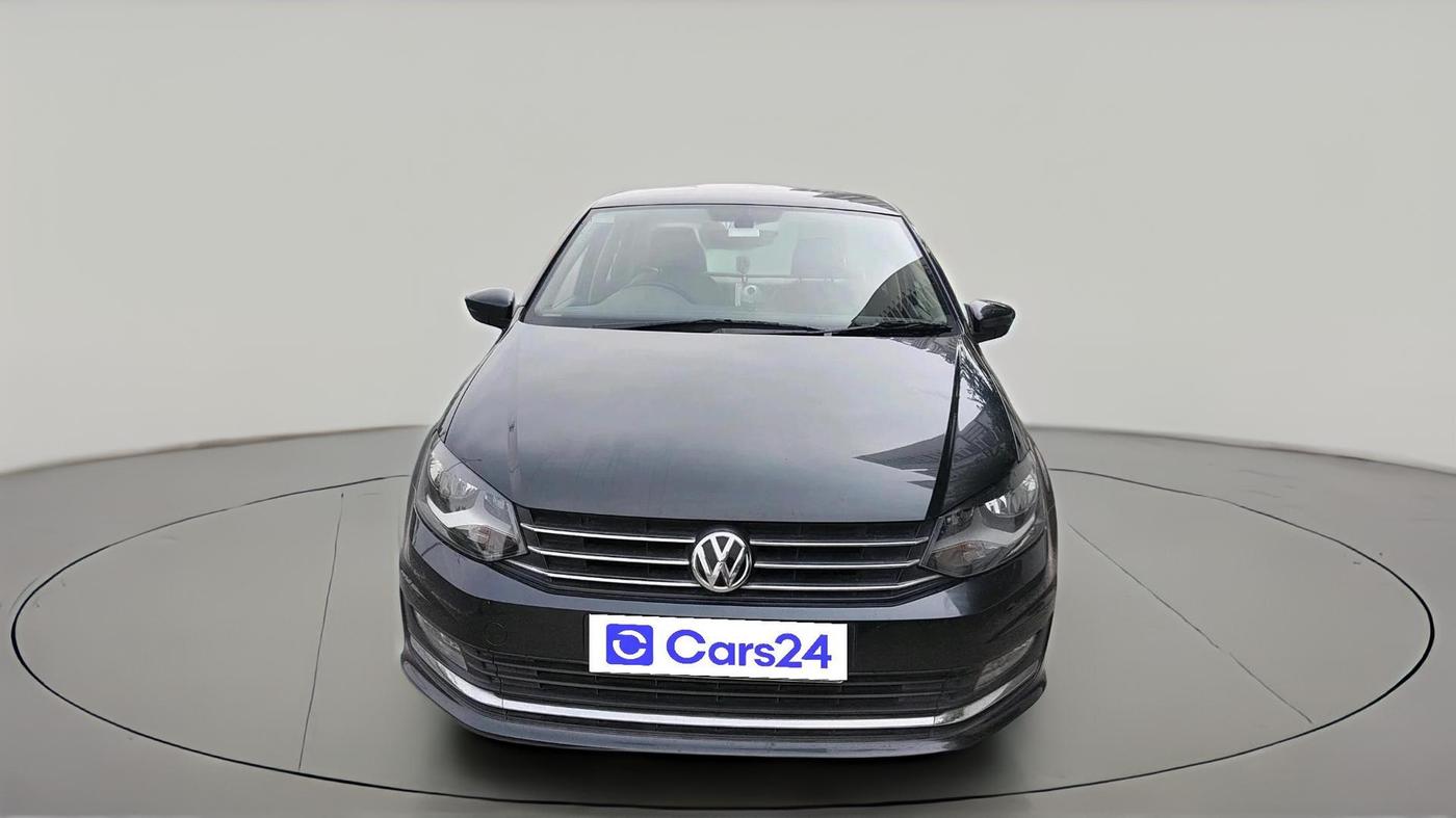 2017 Volkswagen Vento HIGHLINE 1.6 MPI, Petrol, Manual, 45,833 km, exterior