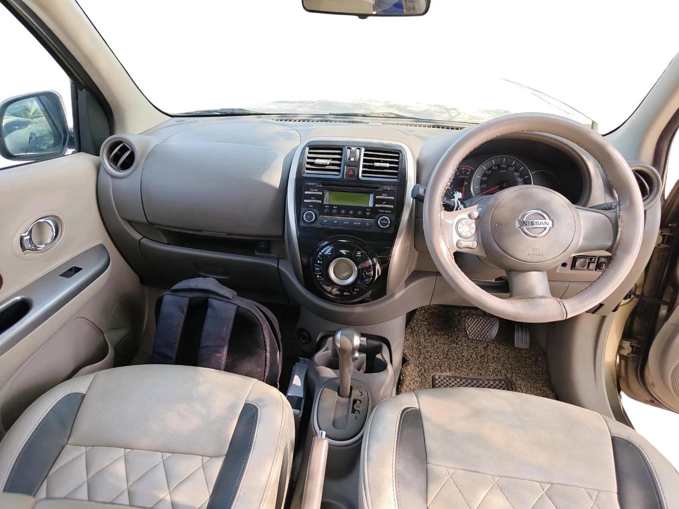 2014 Nissan Micra XV CVT, Petrol, Automatic, 87,677 km, interior