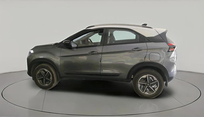 2023 Tata NEXON CREATIVE 1.2 PETROL, Petrol, Manual, 31,503 km, exterior