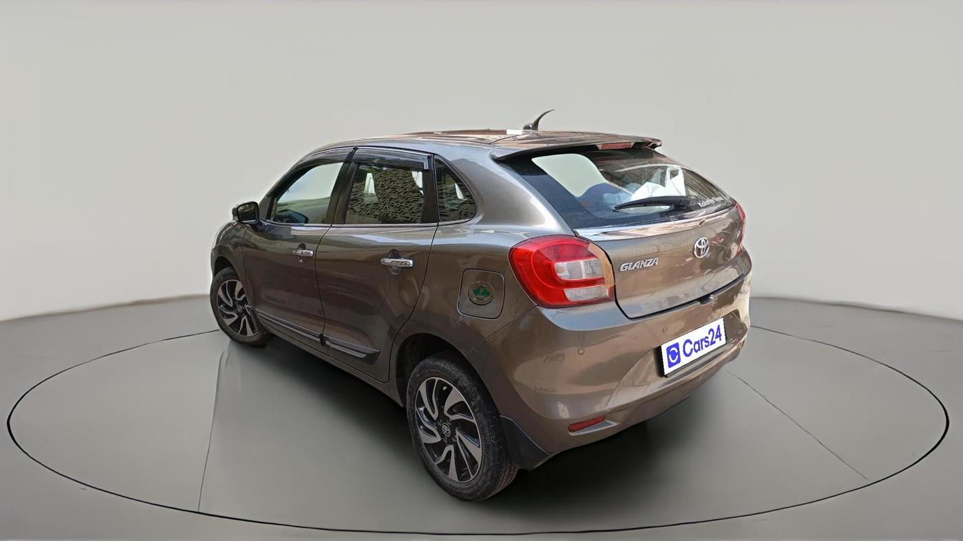 2021 Toyota Glanza V, Petrol, Manual, 71,429 km, exterior