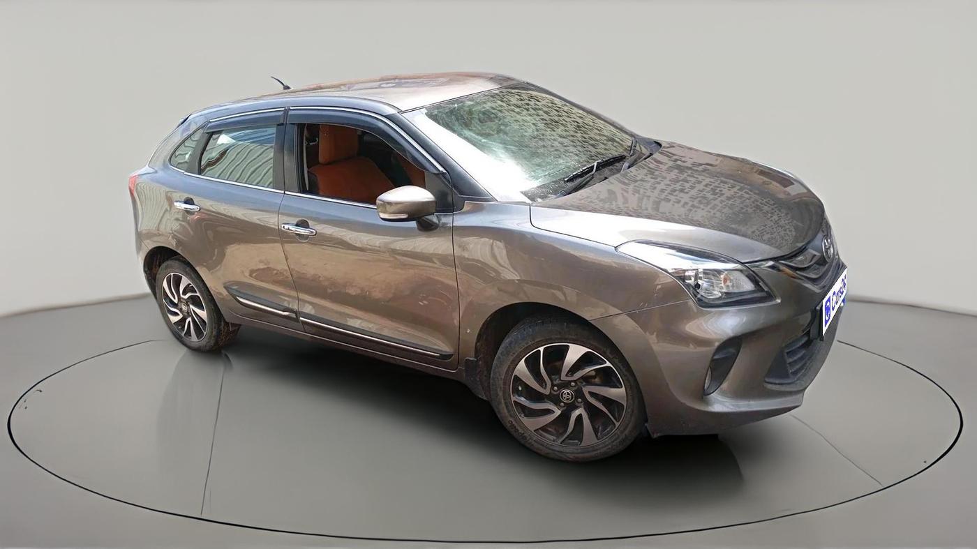 2021 Toyota Glanza V, Petrol, Manual, 71,429 km, exterior