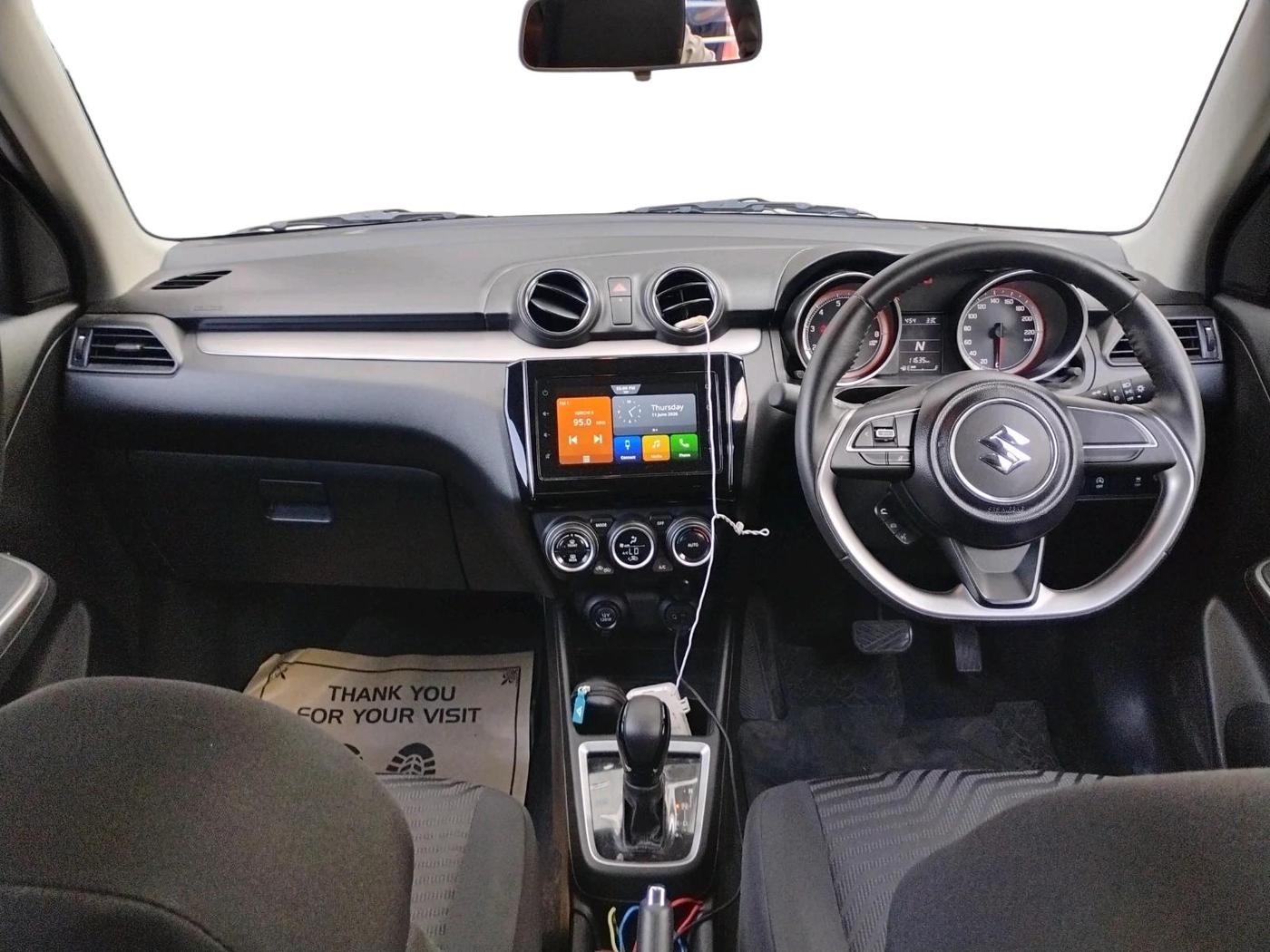 2022 Maruti Swift ZXI AMT, Petrol, Automatic, 11,637 km, interior