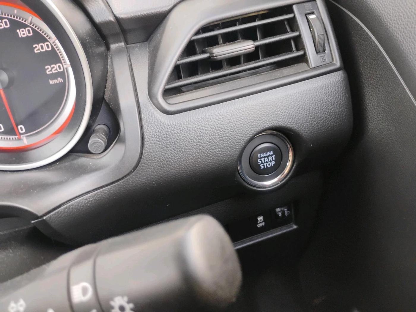 2022 Maruti Swift ZXI AMT, Petrol, Automatic, 11,637 km, interior