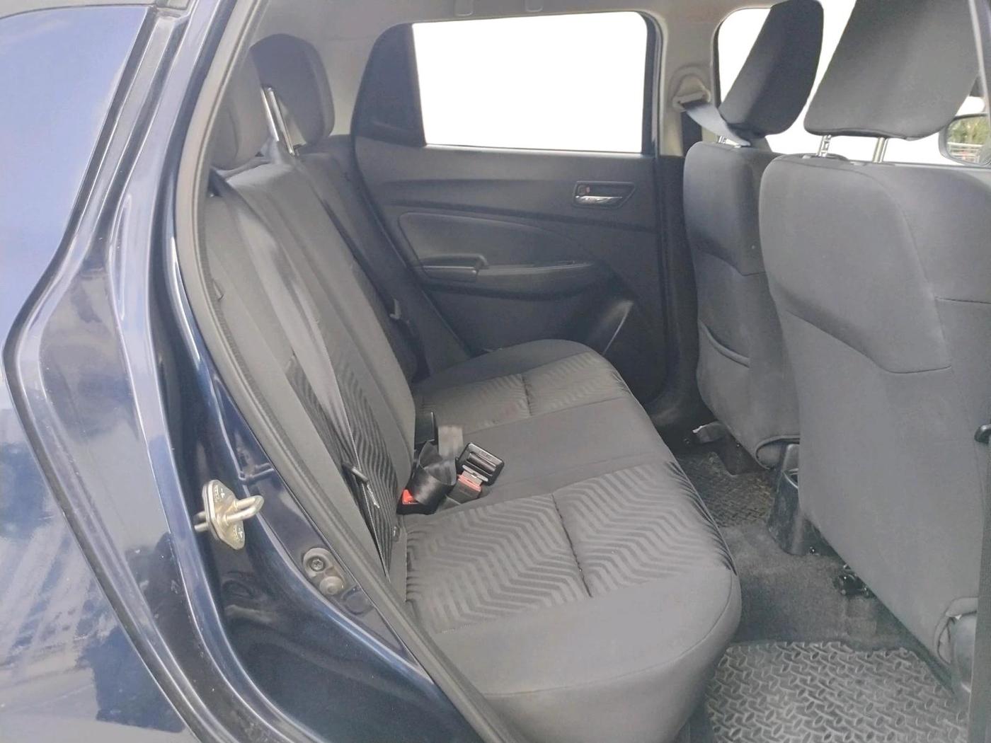 2022 Maruti Swift ZXI AMT, Petrol, Automatic, 11,637 km, interior
