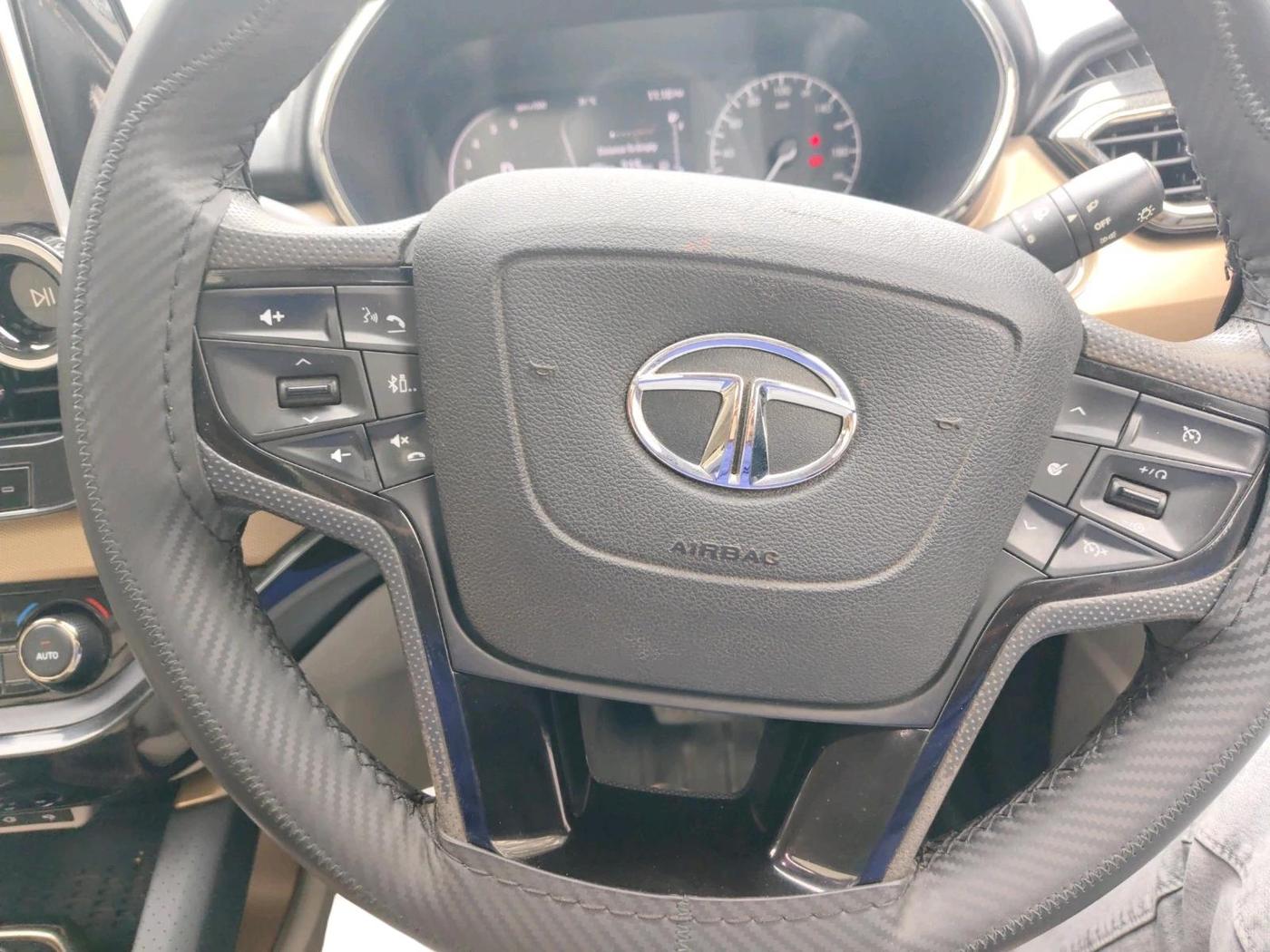 2022 Tata Safari XZA PLUS, Diesel, Automatic, 1,03,103 km, interior