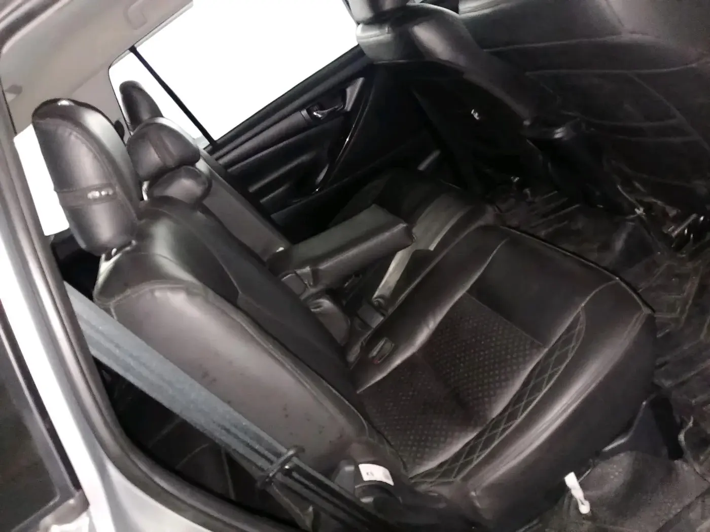 2025 Toyota Innova Crysta GX Plus 8 STR, Diesel, Manual, 15,374 km, interior