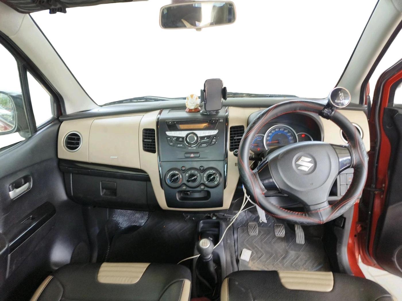 2017 Maruti Wagon R 1.0 VXI, Petrol, Manual, 76,805 km, interior