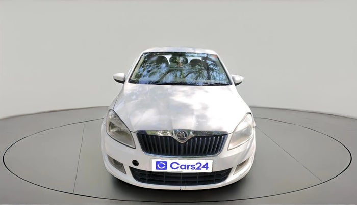 2015 Skoda Rapid 1.5 TDI CR AMBITION WITH ALLOY, Diesel, Manual, 2,00,931 km, exterior